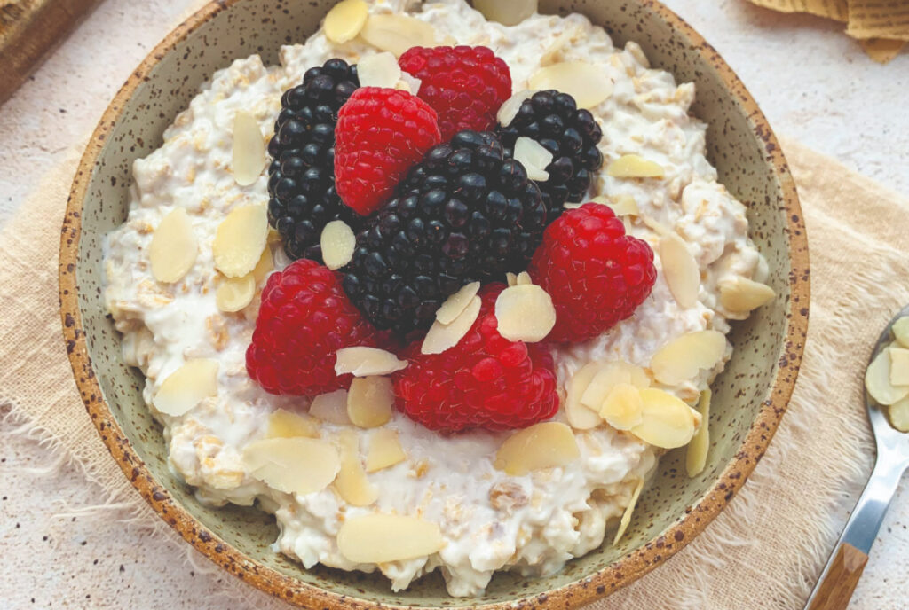 Nocna owsianka rafaello